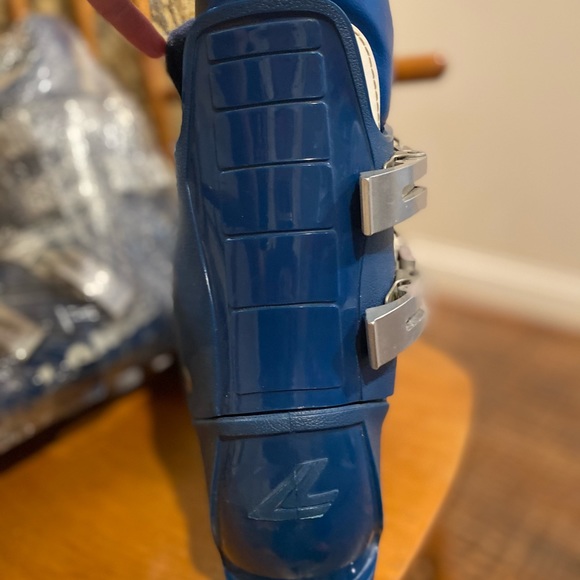 Snowboarding boots - Picture 2 of 5